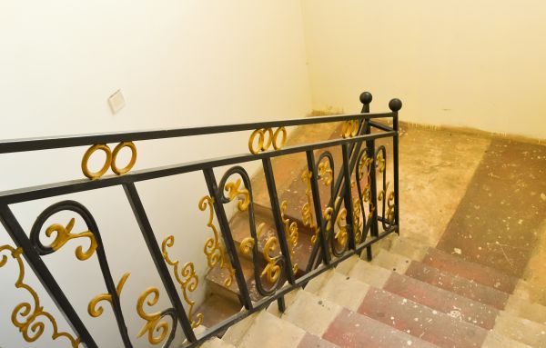 Metal Rail Installation